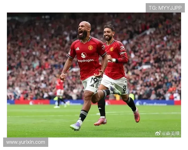 伯恩利对阵曼联精彩直播即将开启快来一起见证比赛盛况 伯恩利对阵曼联精彩直播即将开启快来一起见证比赛盛况