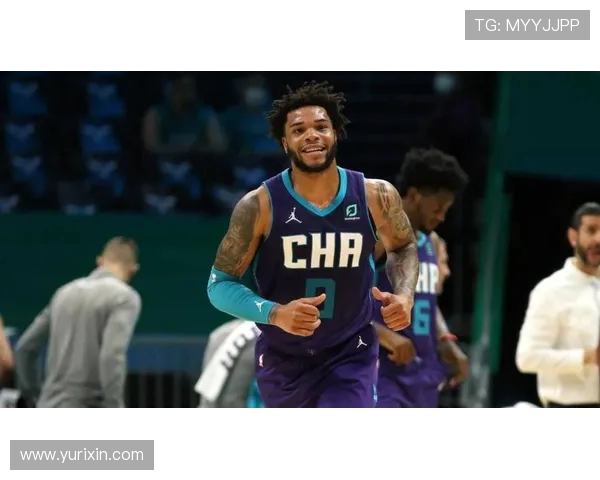 方硕的崛起与挑战:从青年才俊到篮球赛场的领军人物之路 方硕的崛起与挑战:从青年才俊到篮球赛场的领军人物之路