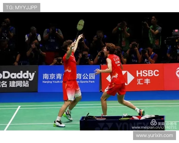 索肖与敦刻尔克激战正酣精彩瞬间回顾与赛后分析 索肖与敦刻尔克激战正酣精彩瞬间回顾与赛后分析