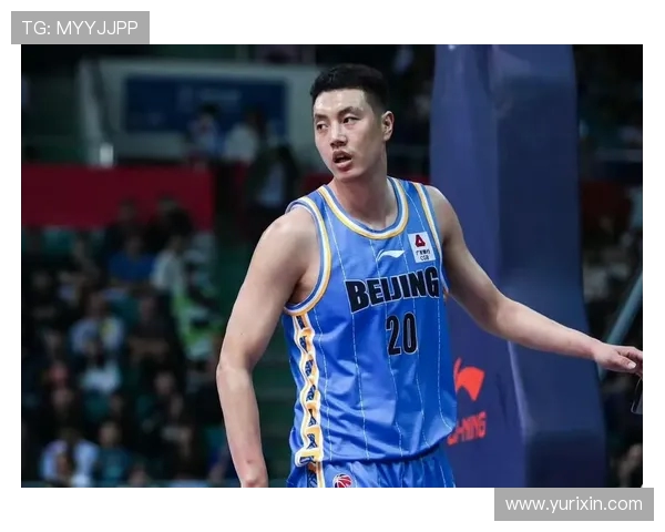 翟晓川的篮球之路：从青涩少年到CBA明星球员的成长故事
