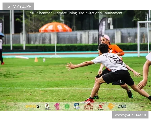 飞盘竞技新风潮：探秘深圳飞盘队的快速进攻战术与团队协作