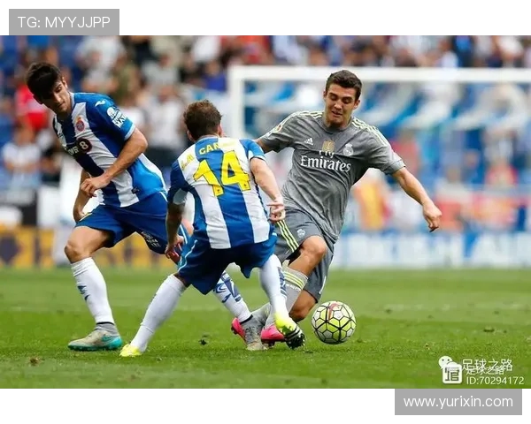 和平精英战术分析：深入探讨LNG战队的防守策略与技巧